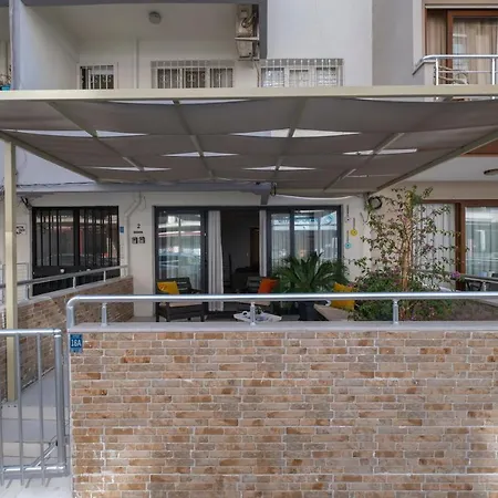 Apartamento Ezgi's With Terrace In *